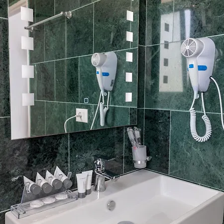 Hotell Sea View Sarandë