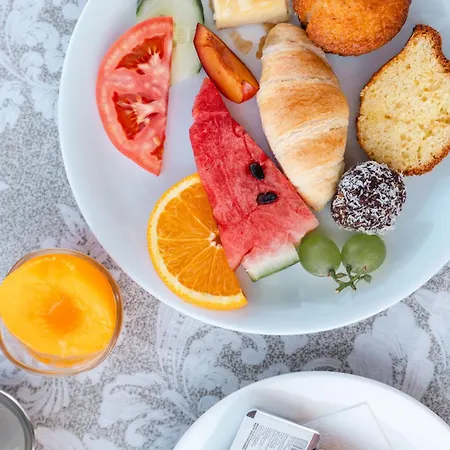 Sea View 3* Sarandë