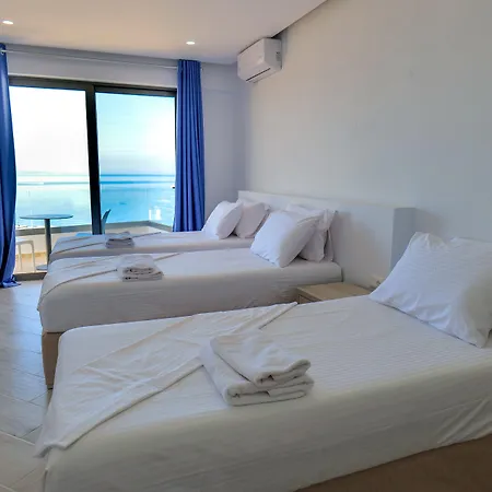 Sea View 3*