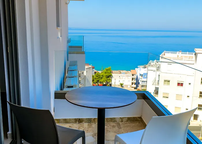 호텔 Sea View